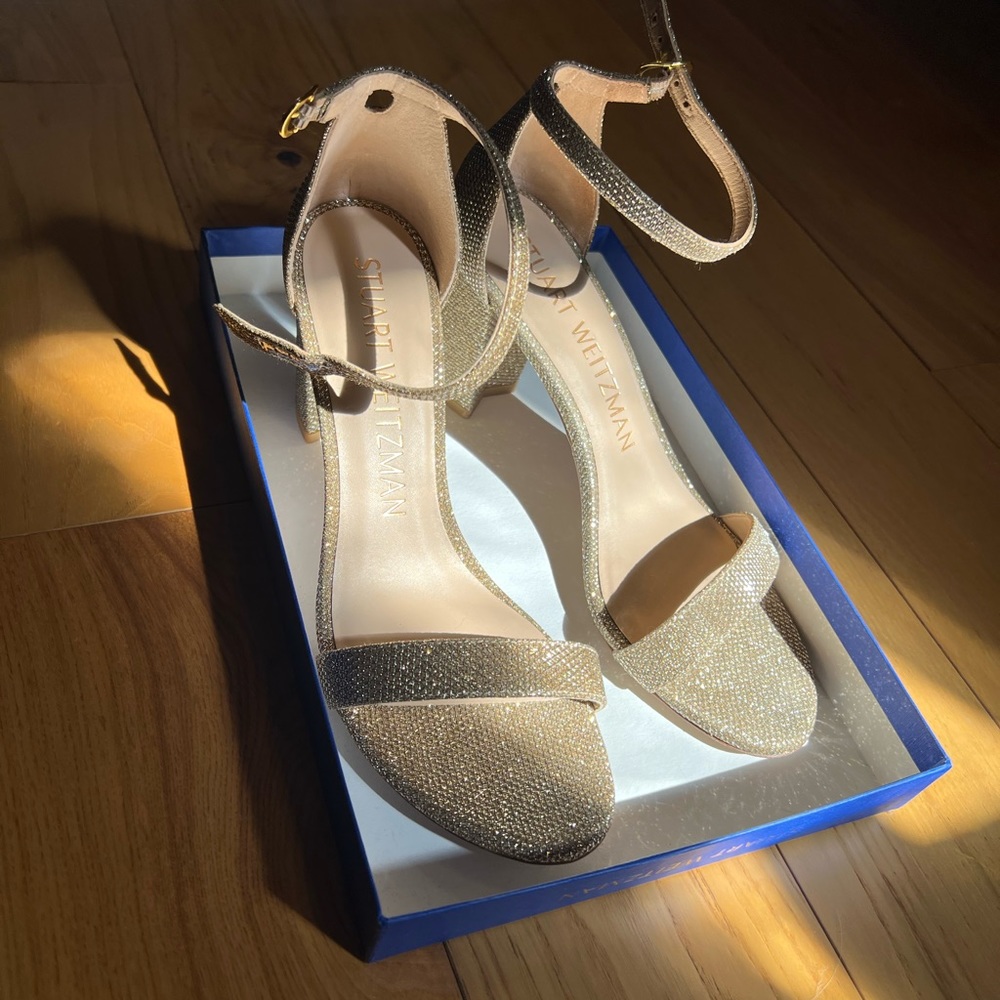 Nearlynude Strap Sandal in Platinum